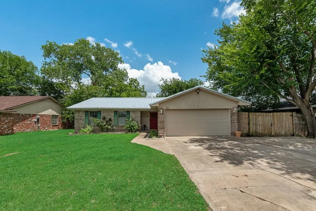 802 N Spears Street, Alvarado, TX 76009 - #1