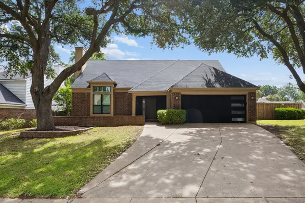 4321 Bradford Drive, Grapevine, TX 76051