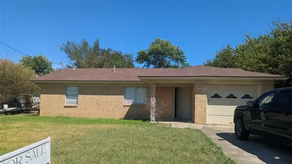 311 Water Street, Whitesboro, TX 76273