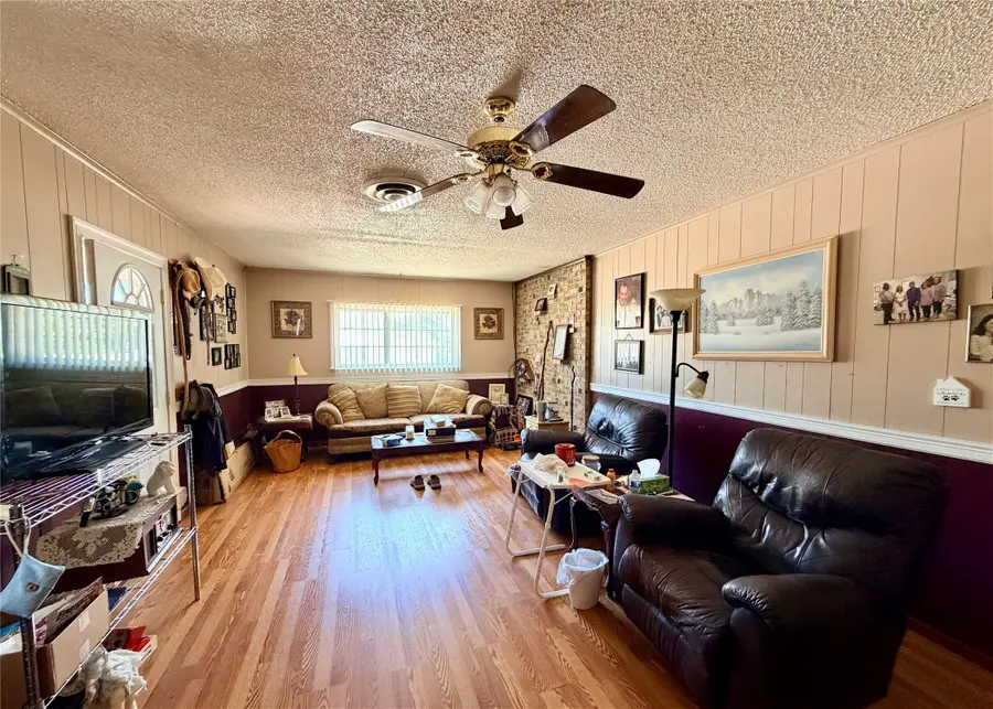 912 Locust, Merkel, TX 79536 - #3