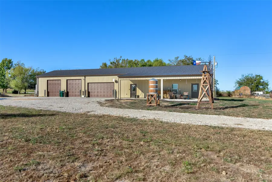 1158 County Road 1240, Savoy, TX 75479 - #2