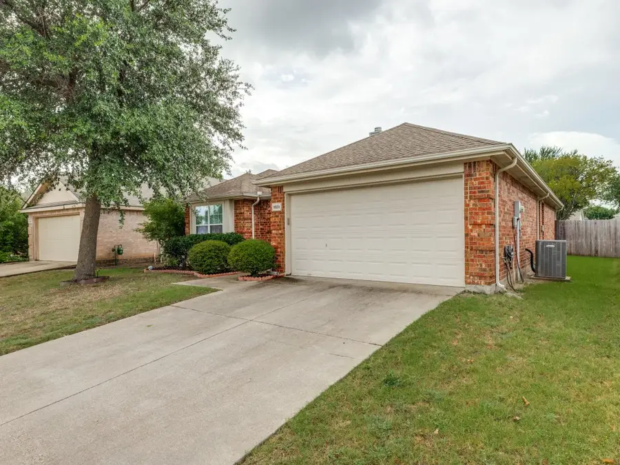 9809 Nixon Drive, McKinney, TX 75072 - #2
