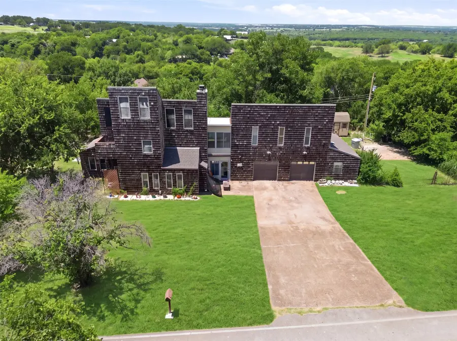 6039 Bear Creek Drive E, Fort Worth, TX 76126 - #2