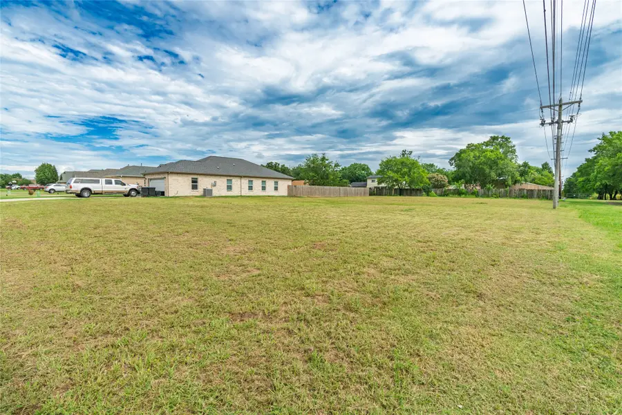 3625 & 3635 Shelby Avenue, Greenville, TX 75402 - #2