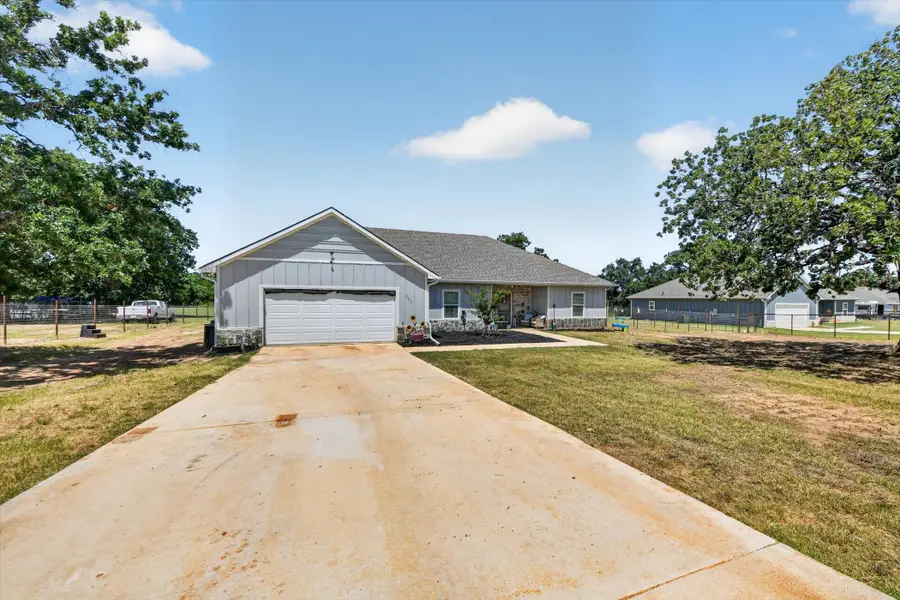 223 Julian Lane, Poolville, TX 76487 - #3