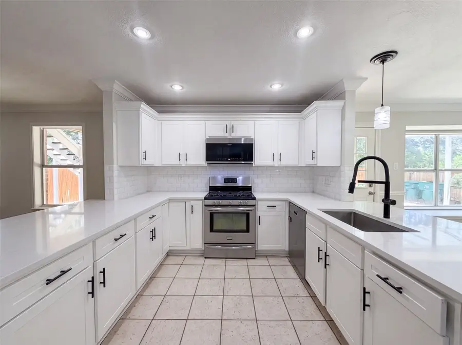 6878 Genevieve Drive, Fort Worth, TX 76137 - #2