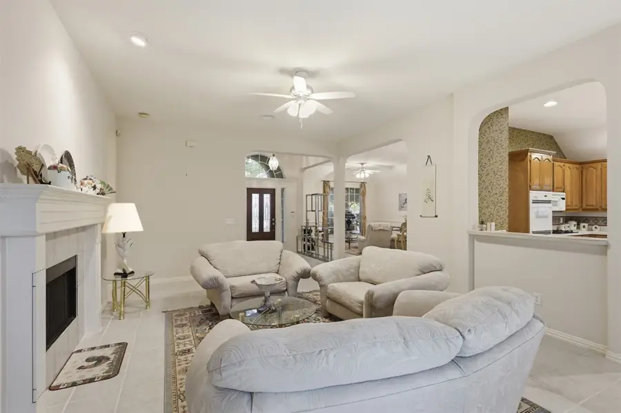 3405 Westshore Drive, Rowlett, TX 75088 - #2