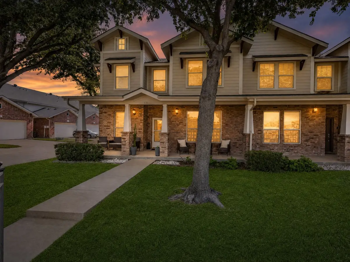 676 S Charles Street, Lewisville, TX 75057 - #1