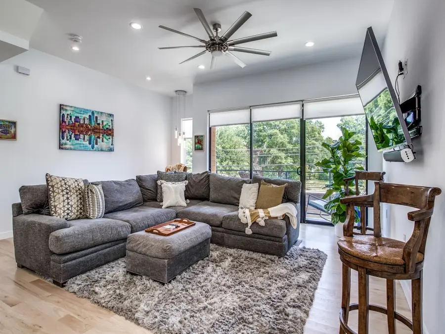 4223 Munger Avenue, Dallas, TX 75204 - #3