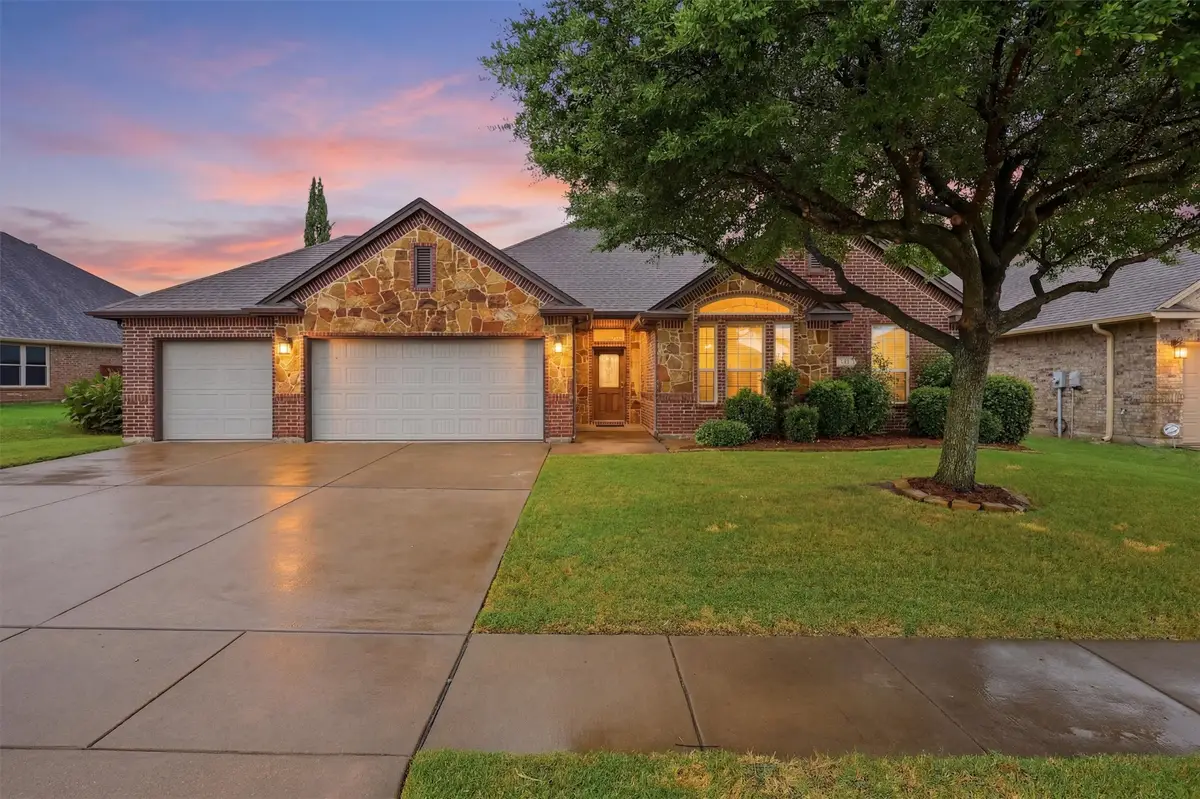 305 Delaware Street, Burleson, TX 76028 - #1