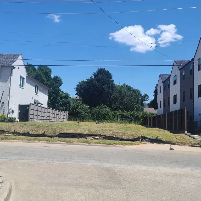 2170 Lovedale Avenue, Dallas, TX 75235 - #1