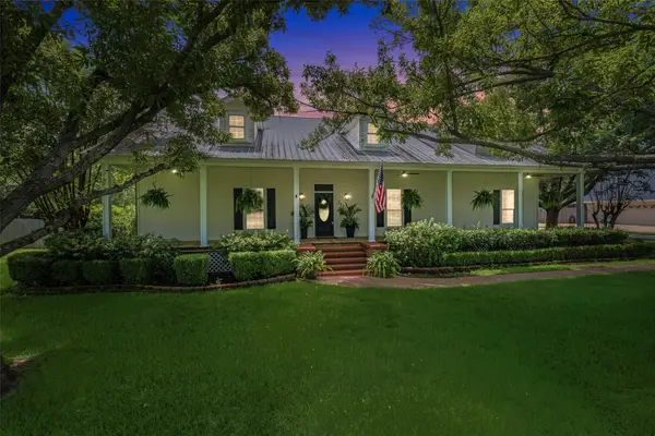 340 Hunters Hollow Drive, Bossier City, LA 71111