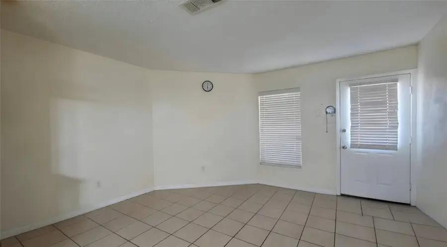 625 Carriagehouse Lane #3G, Garland, TX 75040 - #2