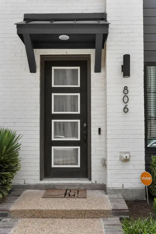806 Trace Hawk Lane, Arlington, TX 76005