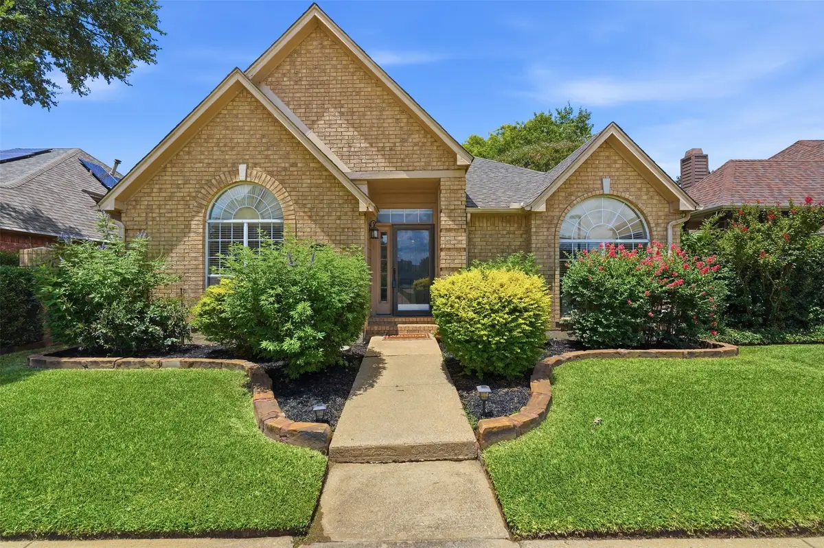313 Pecos Trail, Irving, TX 75063 - #1
