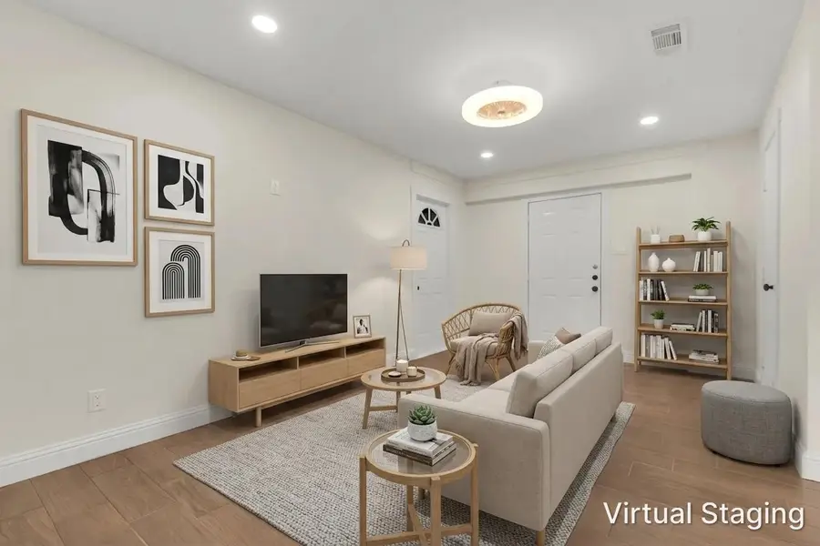 13333 Challaburton Drive, Farmers Branch, TX 75234 - #2