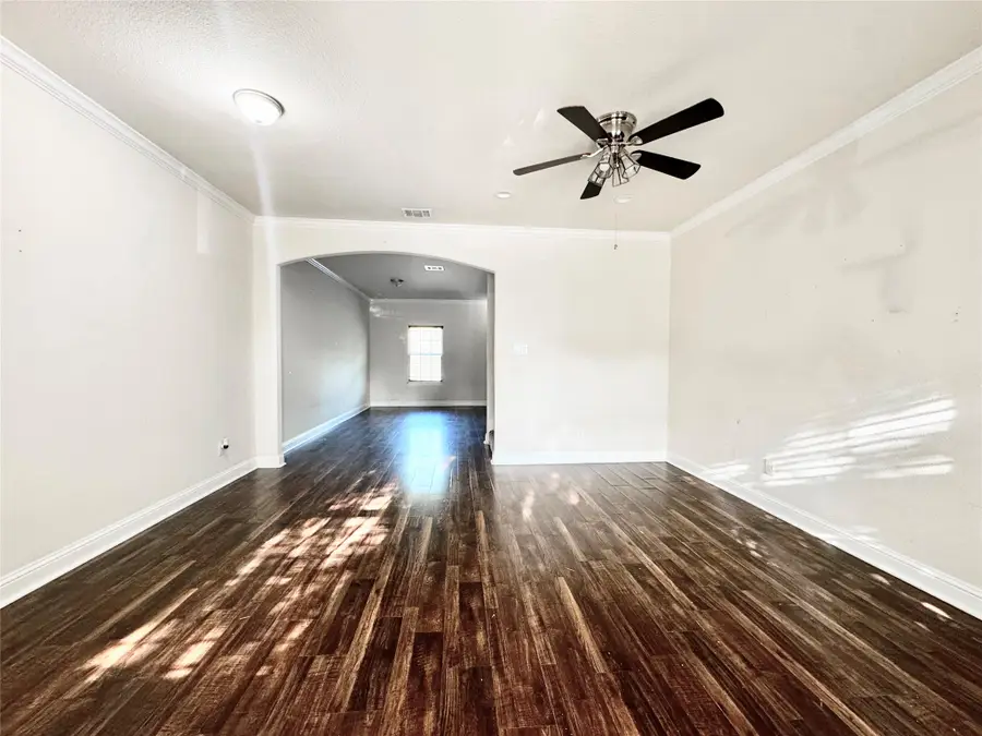 310 S Justin Avenue, Dallas, TX 75211 - #2
