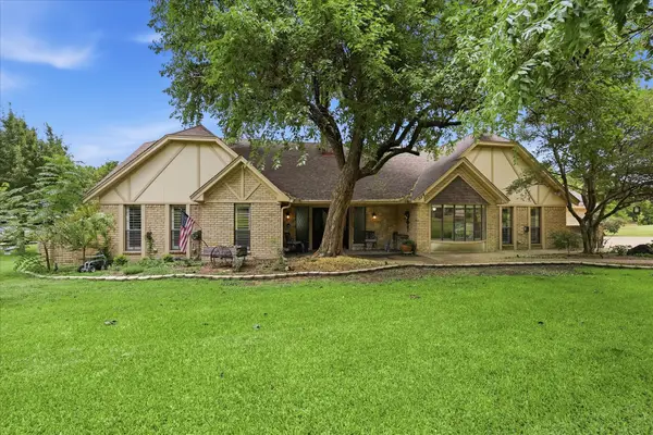 334 N Maxwell Creek Road, Murphy, TX 75094