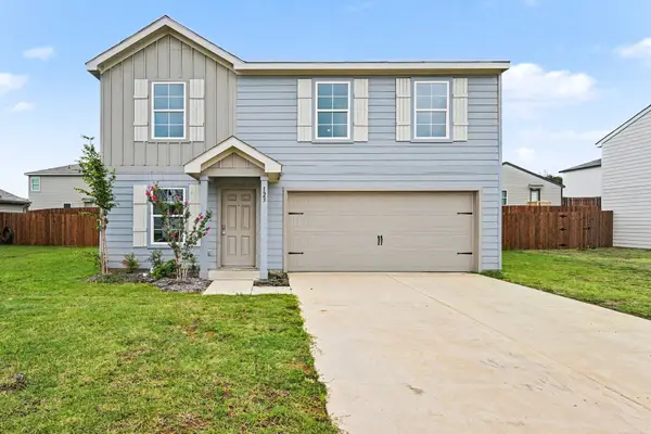 123 Cooper Drive, Cleburne, TX 76031