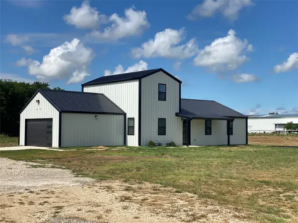 2728 Goodnight Blvd, Wills Point, TX 75169