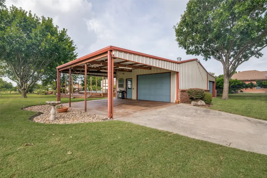 6630 Meadow Ridge Circle, Nevada, TX 75173 - #3