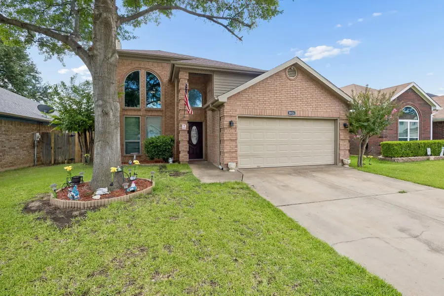 8824 Pedernales Trail, Fort Worth, TX 76118 - #2