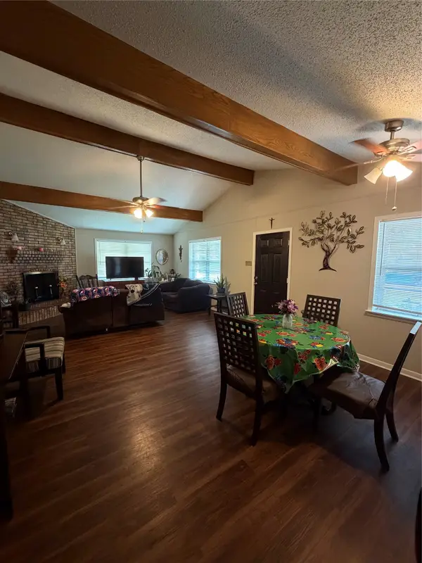 126 Poinsettia Circle, Terrell, TX 75160