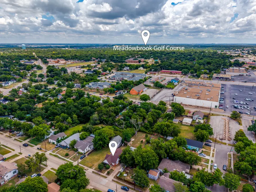 2529 Chicago Avenue, Fort Worth, TX 76103 - #2
