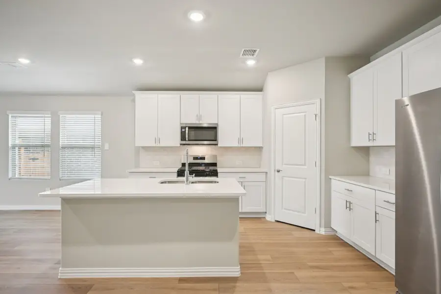 10928 Cottonbowl Drive, Fort Worth, TX 76179 - #2