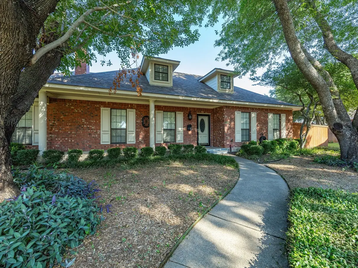 1506 Williamsburg Court, Ennis, TX 75119 - #1