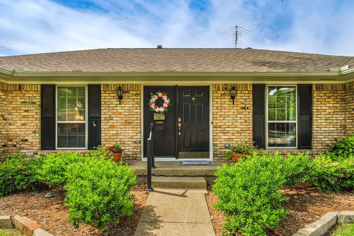 331 Robin Way, Richardson, TX 75080 - #1