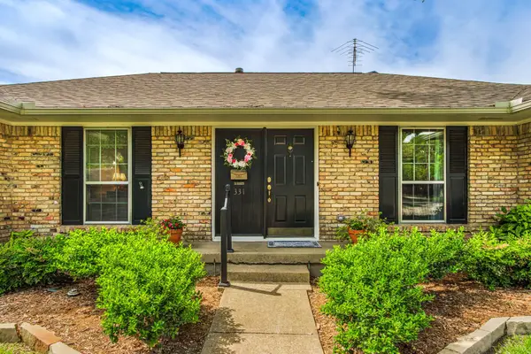 331 Robin Way, Richardson, TX 75080