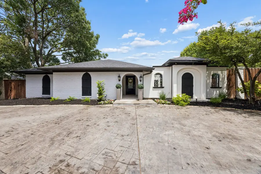 16814 Deer Park Drive, Dallas, TX 75248 - #2