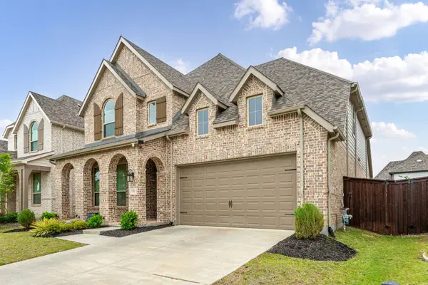 1516 Lantana Avenue, Aubrey, TX 76227