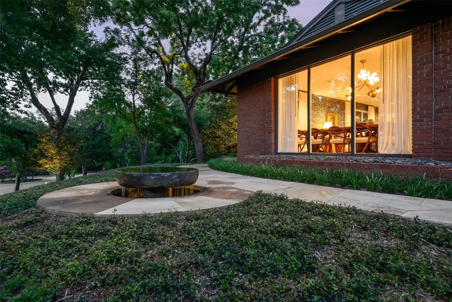 1624 Eastus Drive, Dallas, TX 75208 - #2