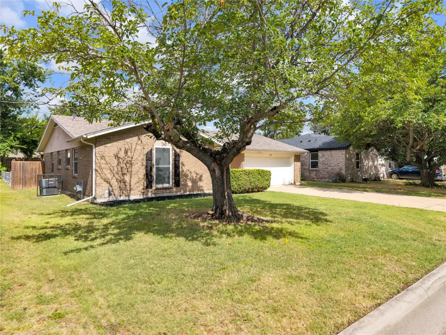 6075 Lalagray Lane, Watauga, TX 76148 - #2