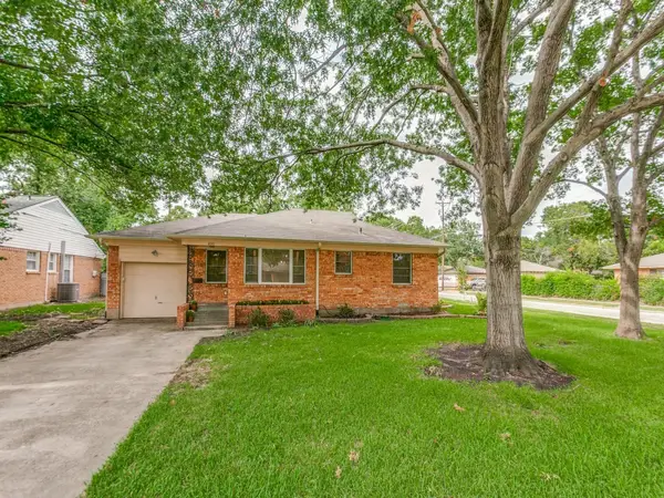600 Ridgedale Drive, Richardson, TX 75080
