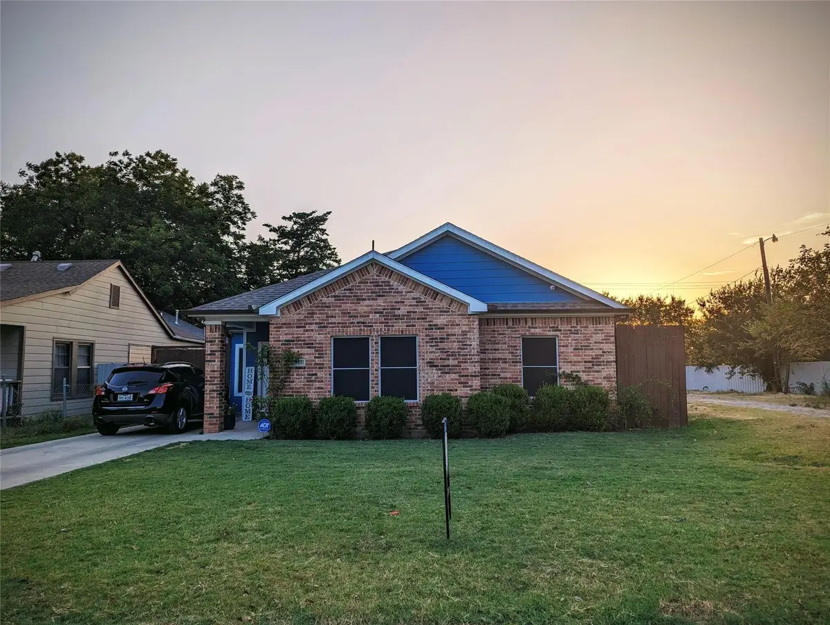 2715 Britton Avenue, Dallas, TX 75216 - #1