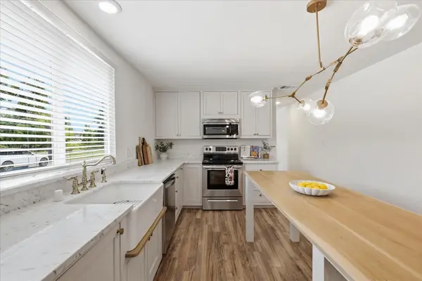 358 Birch Street, Lewisville, TX 75057