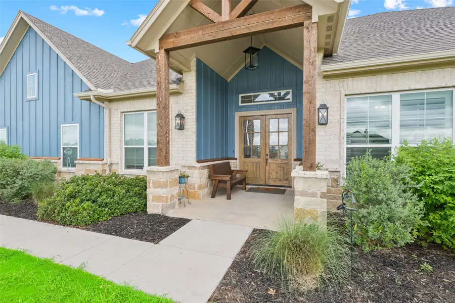 140 Clayton Crossing, Springtown, TX 76082 - #2