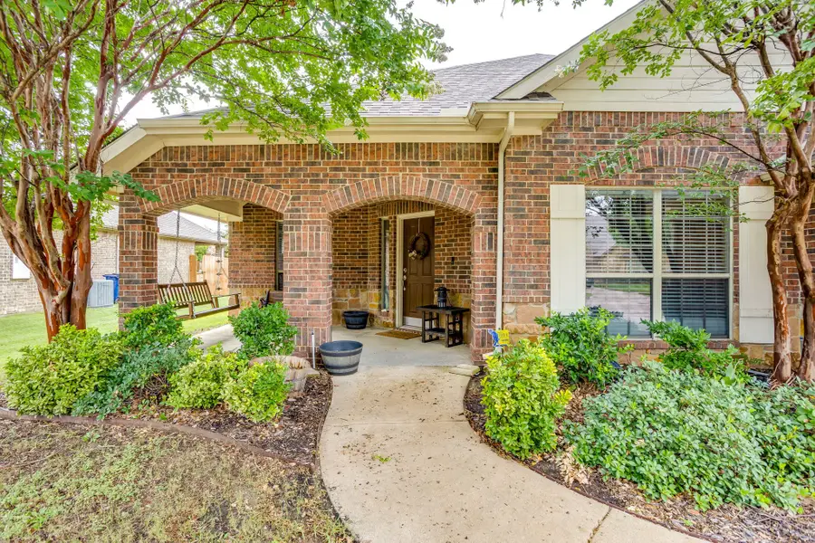 812 Valley Ridge Road, Burleson, TX 76028 - #3