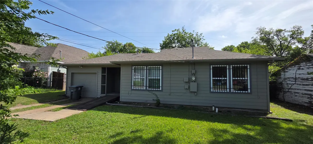 3222 Sunnyvale Street, Dallas, TX 75216 - #1