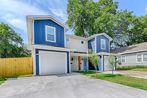 208-212 E Cherry Street, Sherman, TX 75090