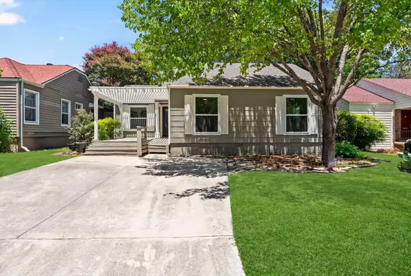 4220 Donnelly Avenue, Fort Worth, TX 76107