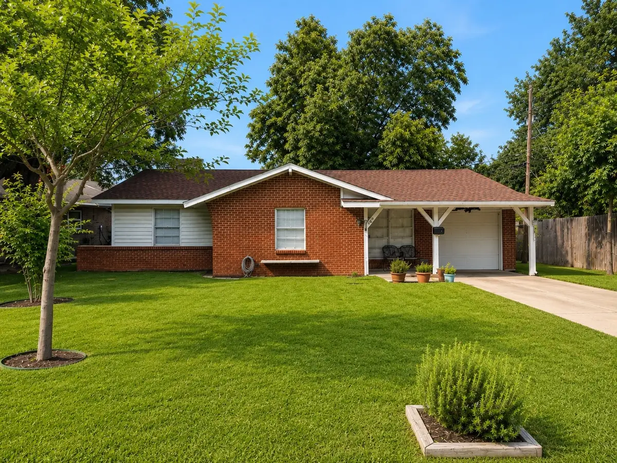4357 Chestnut Drive, Mesquite, TX 75150 - #1