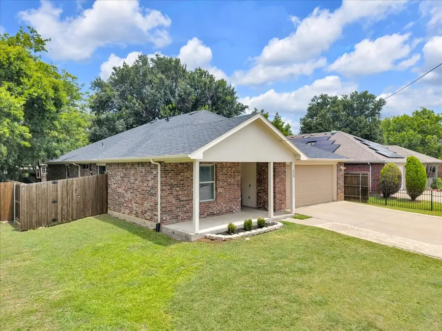 115 E Cason Street, Irving, TX 75061 - #3
