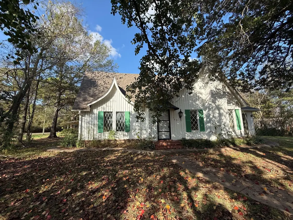 100 Smith Street, Naples, TX 75568 - #1