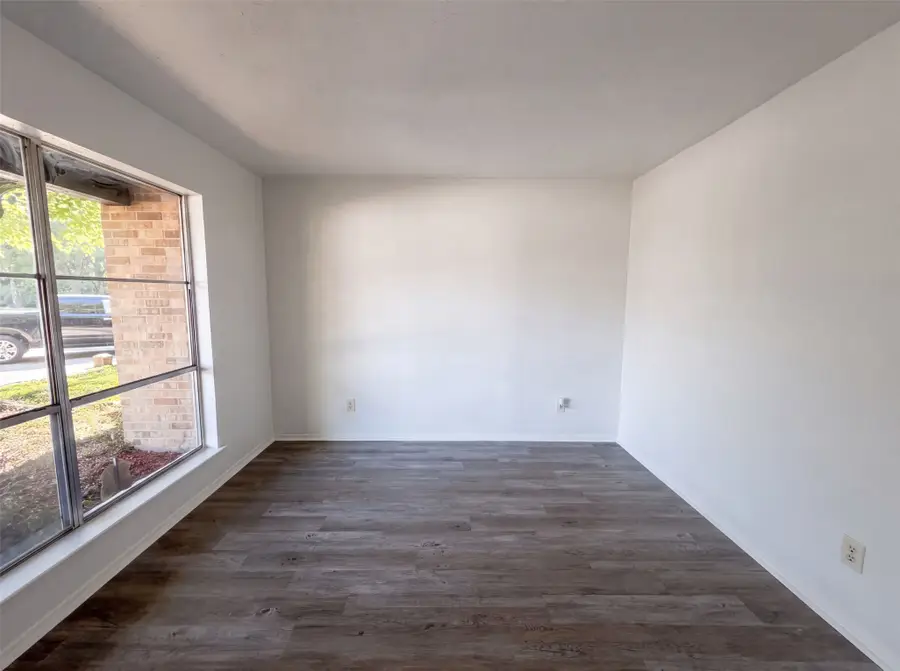 260 Rolling Hills Place, Lancaster, TX 75146 - #3