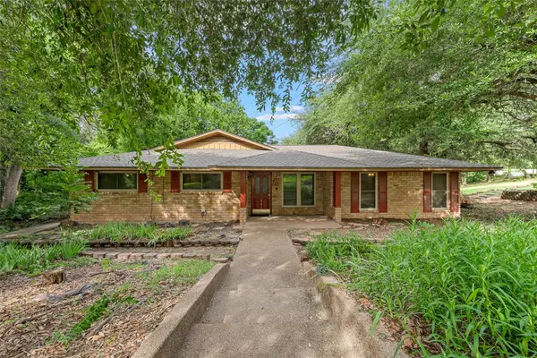 701 Arlington Drive, Woodway, TX 76712