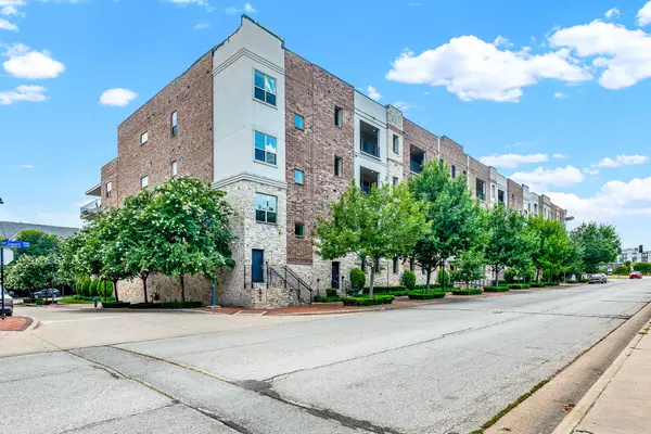 5015 Meridian Lane #2101, Addison, TX 75001